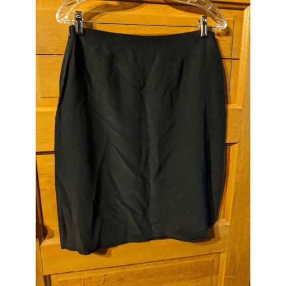 Mixit Woman Embroidered Floral Black Skirt Size 10 Blue Purple Lined - Picture 4 of 6